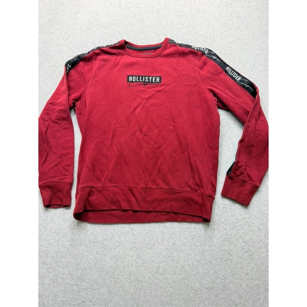 Hollister Mens Red Logo Tape Crewneck Sweatshirt Medium Pullover Fleece